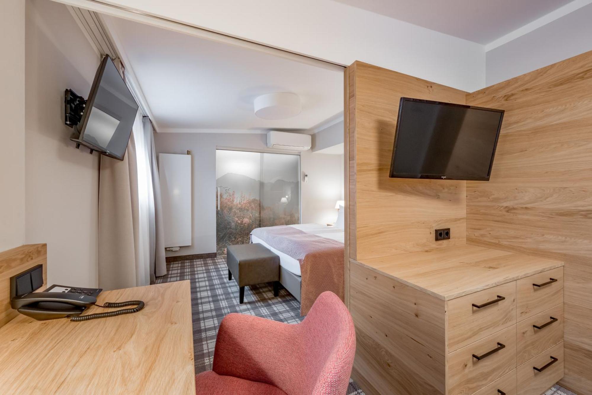 Hotel Ruhpoldinger Hof Pokoj fotografie